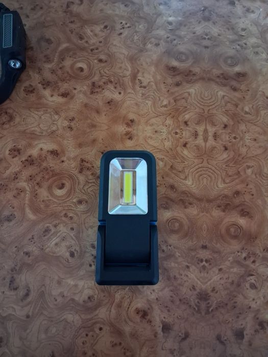 Lanterne frontale,lampa lucru si urgenta