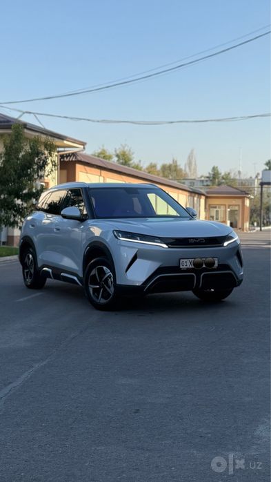 BYD Yuan ap elektro oficiall