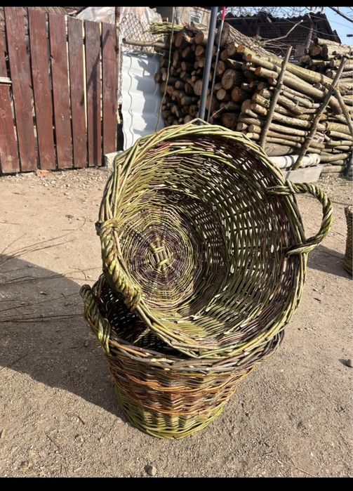 Cosuri de vanzare din nuiele