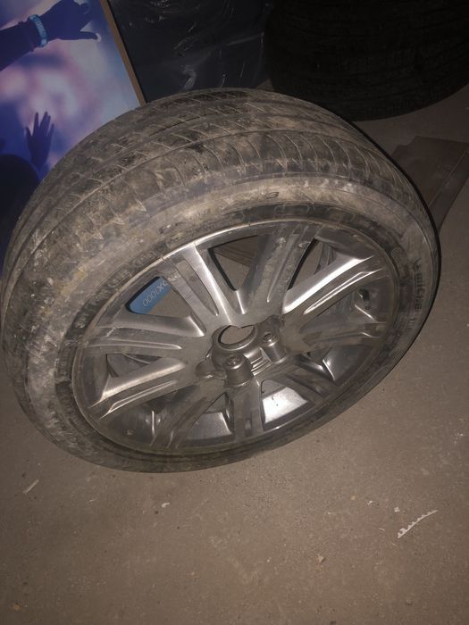 Диск от Тойоты Авалон