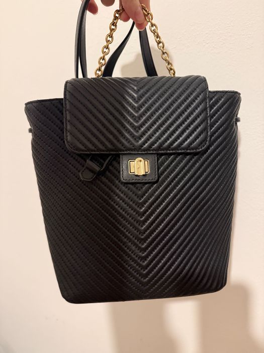 Rucsacel Furla piele