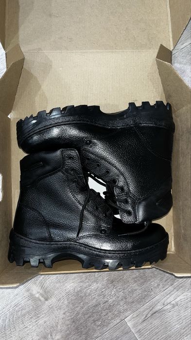 Ботинки берцы бутекс