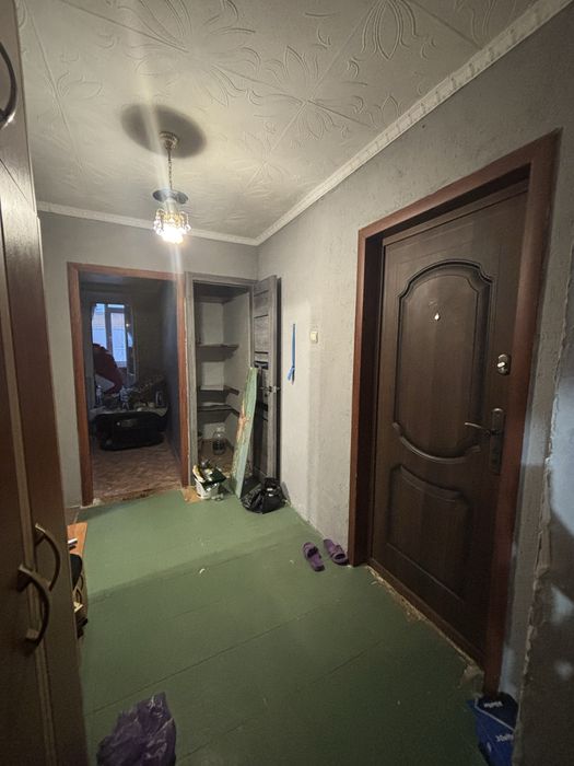 Продам квартиру двухкомнатную