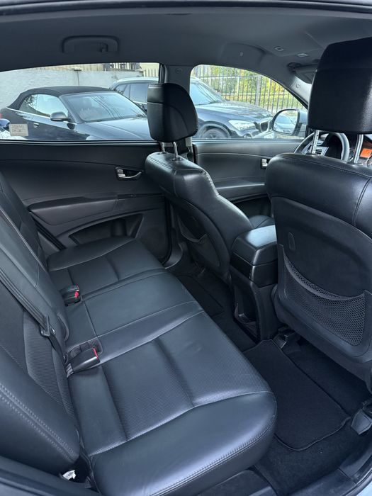 Posibilitate Rate SsangYong 4x4 Automat 151289 km Garantie 12 36