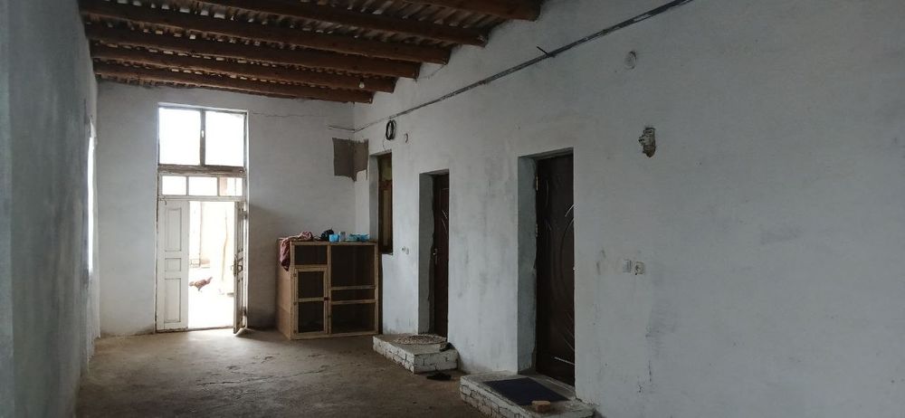 Uy hovli sotiladi 6 Sotix