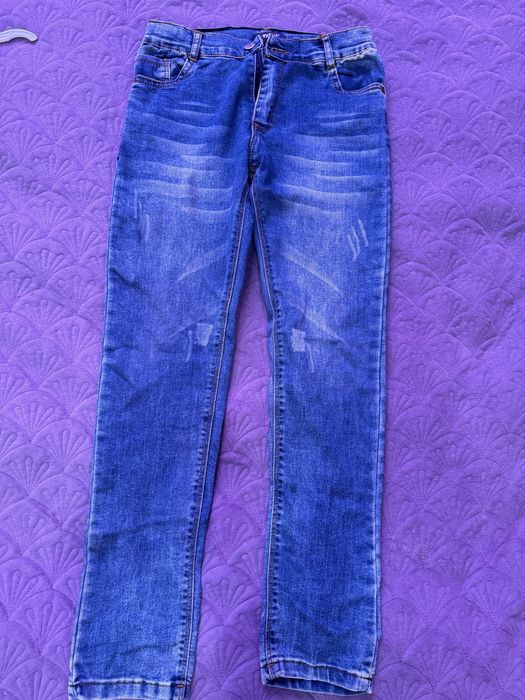 Продам джинсы