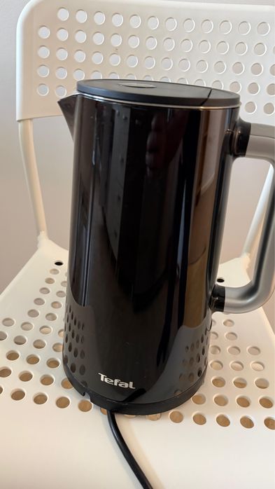 Vând Fierbator Tefal Smart