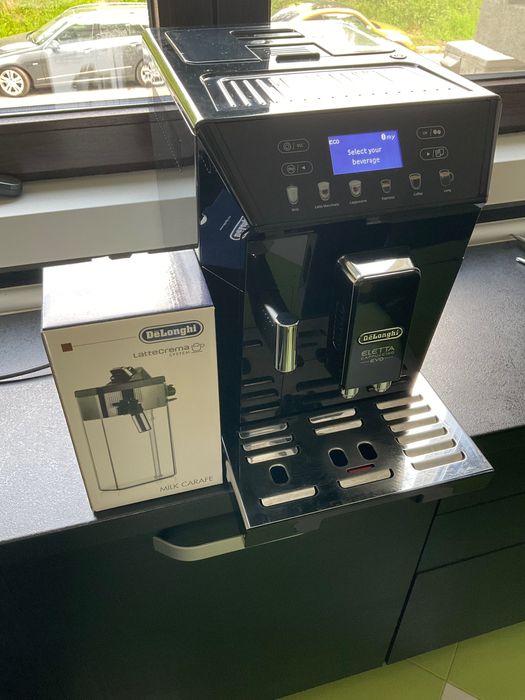 Кафеавтомат Delonghi Eletta Evo 46.860 Lattecrema кафемашина с кана