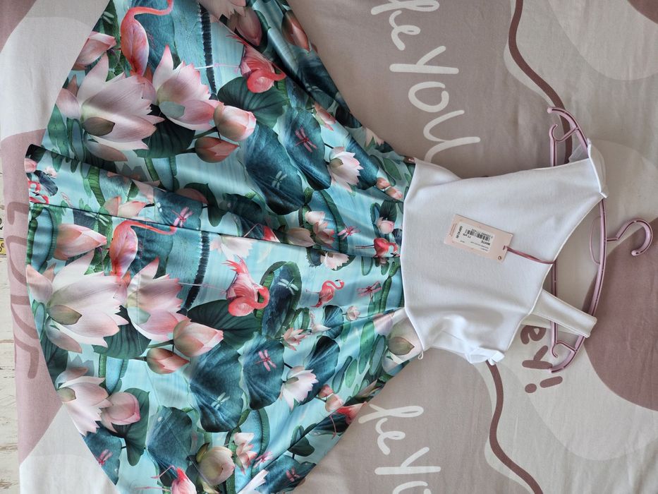 Рокля Ted Baker .Размер 148