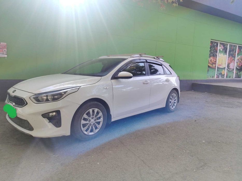 Kia ceed 2019 хэтчбек