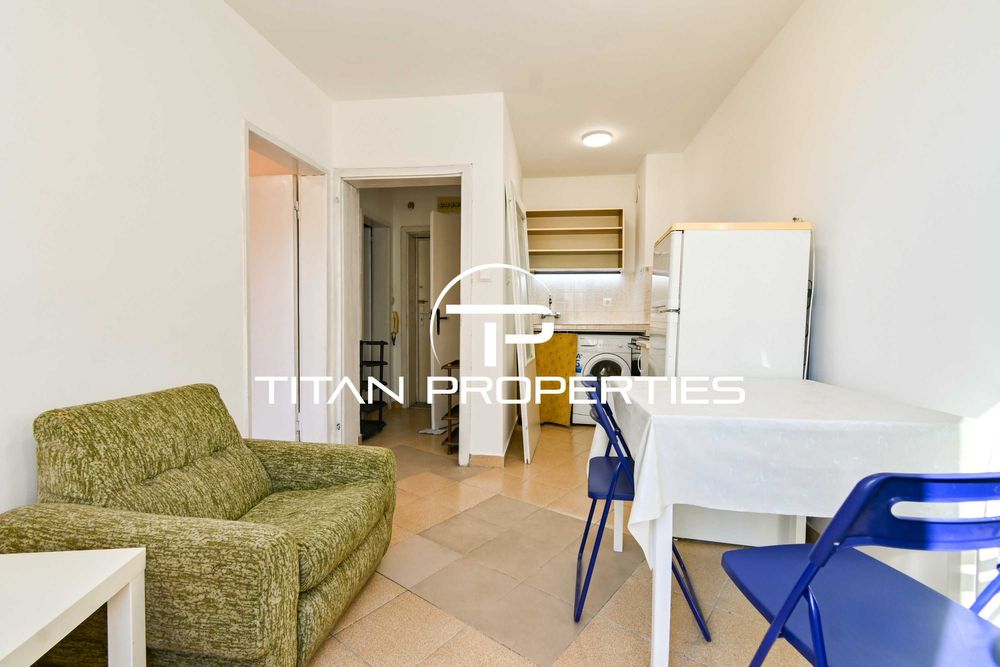 Дава се под наем Двустаен апартамент в София, Център - 40 кв.м за 407.49 € - Снимка #3