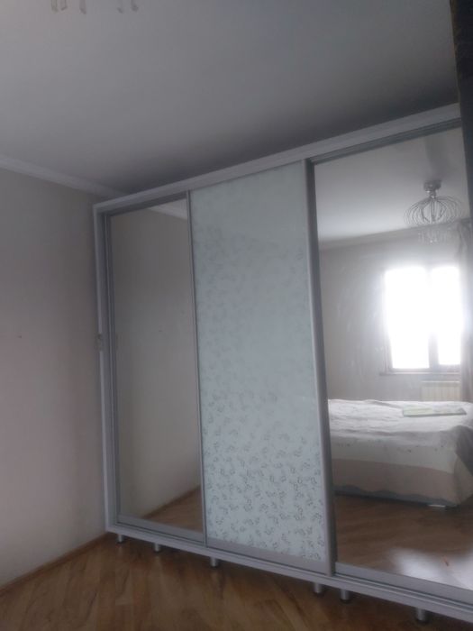 Продам шкаф