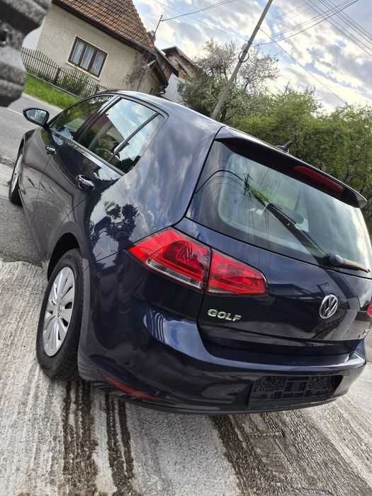 Vw golf 7 1.2tsi/90cp/navigatie/climatronic