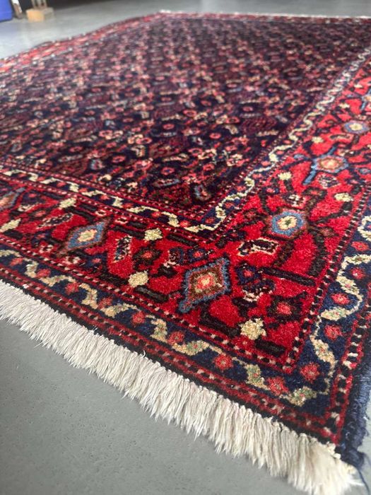 Персийски ръчнотъкан килим - 150х100 см