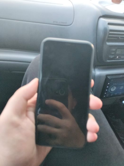 айфон 11 про 64/78