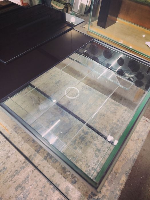 Продам аквариум новый