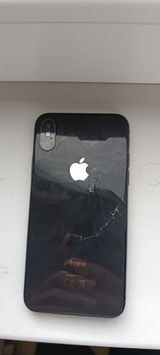 iPhone XR на запчасти / задняя крышка