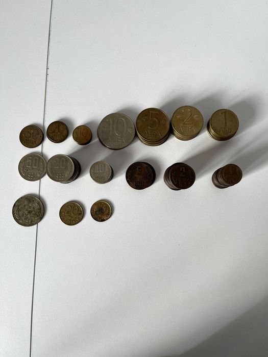 Стари български монети