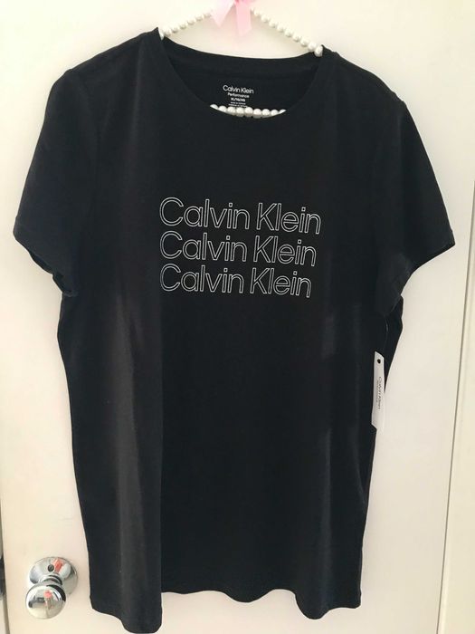 Нова оригинална тениска Calvin Klein-USA