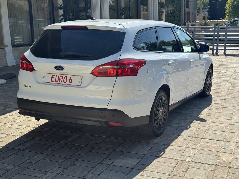 FORD Focus 2017 — imagine 4