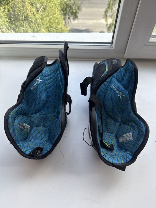 Продам наколеники bauer 11” 28cm