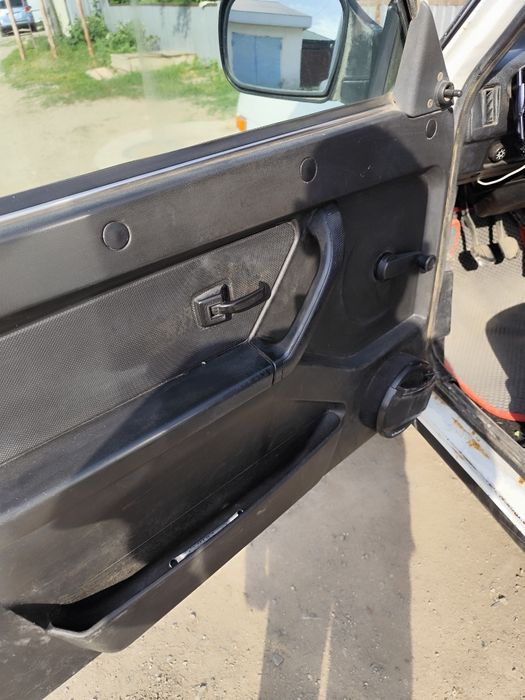 Продам авто состояние среднее