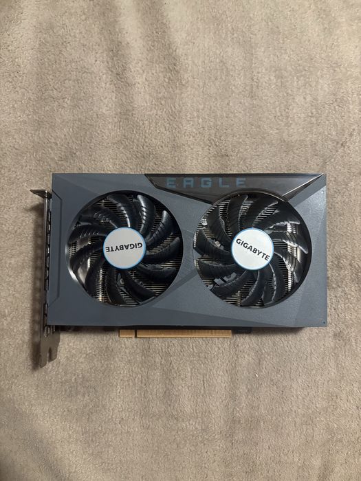 Placa video GIGABYTE Radeon RX 6400 EAGLE 4GB GDDR6 64-bit Lipia • OLX.ro