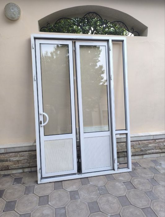 B-u eshik rom olamiza taxtalik,akfa