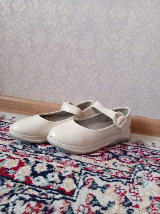 Школьный туфли для девочек