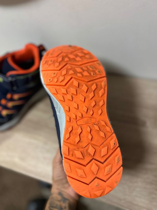 Детски боти Dockers