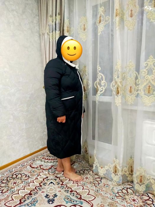 Продам куртку женскую