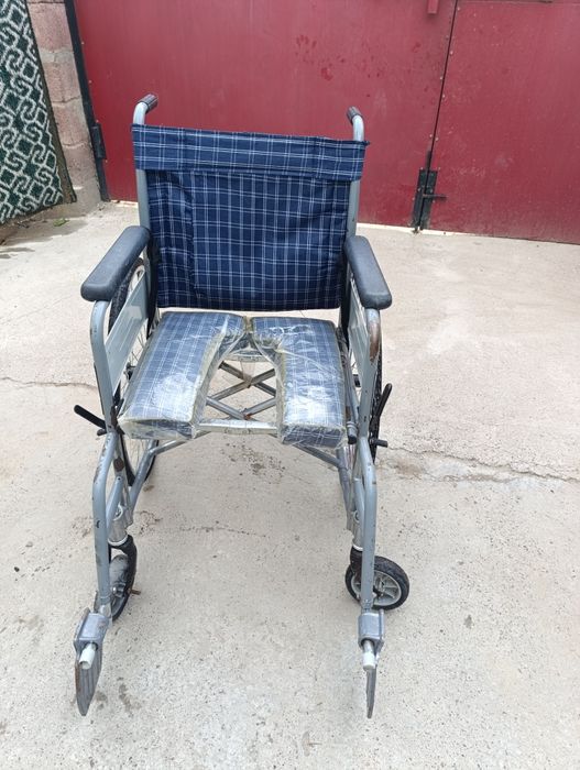 Продам б/у коляску