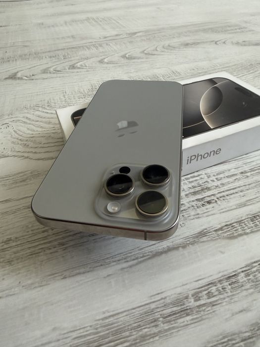 Iphone 16 Pro 128GB Natural Titanium 36м. ГАРАНЦИЯ ПОДАРЪЦИ
