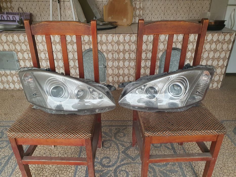 W221 Фары Передние
