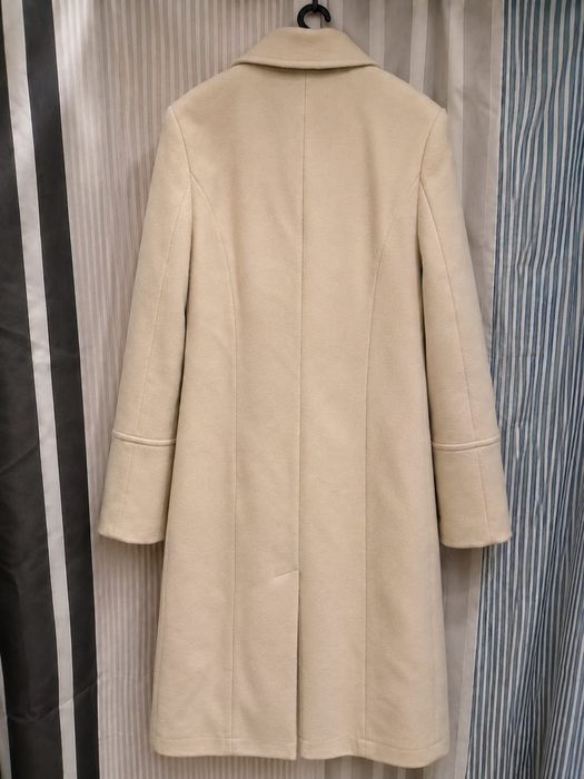 Пальто осеннее ( тёплая зима) продам 42-44