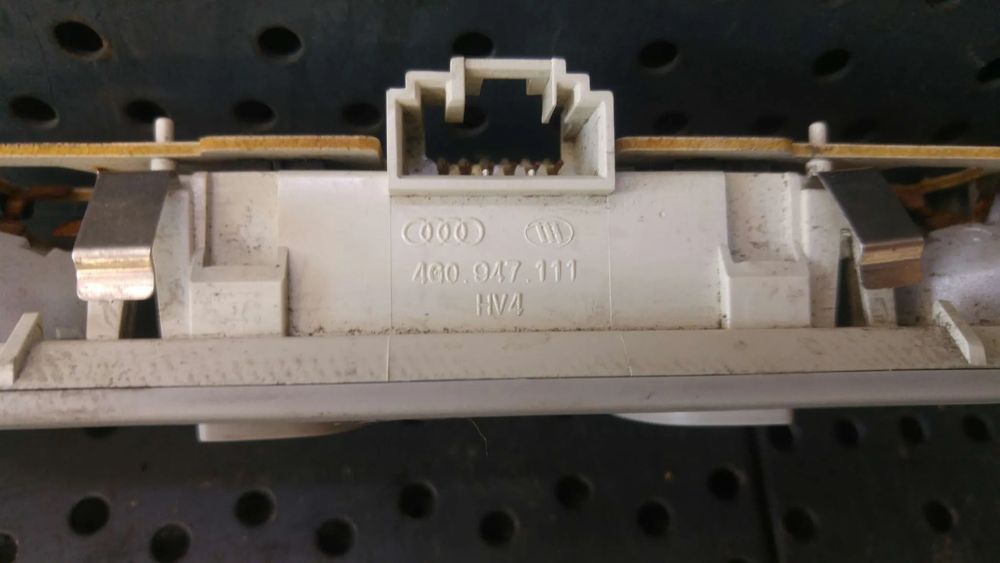 Plafoniera spate audi a6 c7 4g 4g0947111