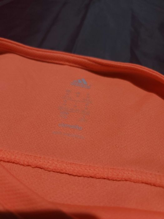 Adidas ClimaLite  Спортна/Блуза Дамска/М