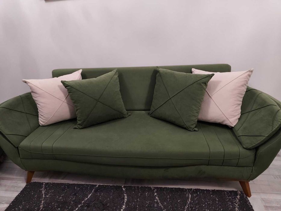 Разтегателен диван с кресло