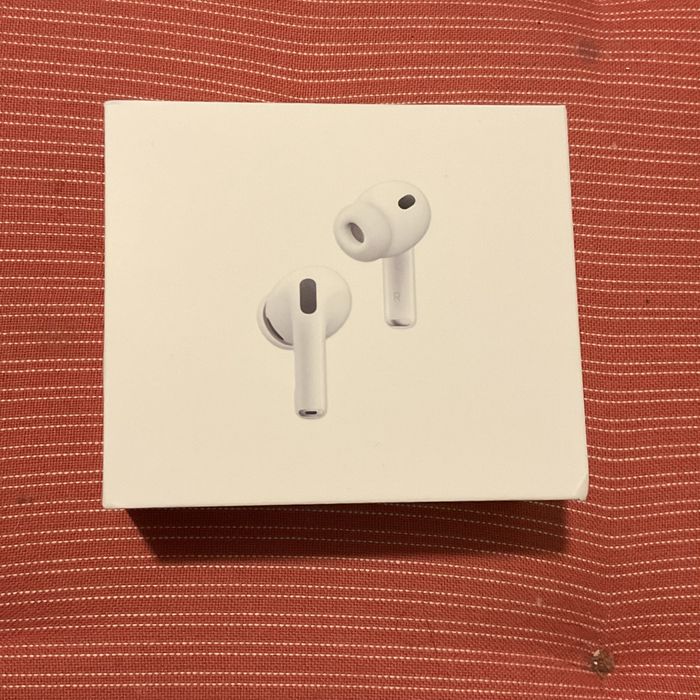 Apple AirPods Pro 3 noi, sigilate