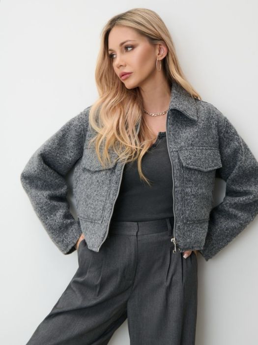 Дамско късо сиво палто букле