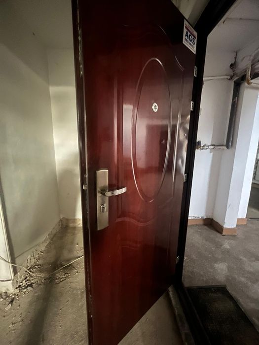 Uși pentru diferite nevoi – securitate, interior și design modern