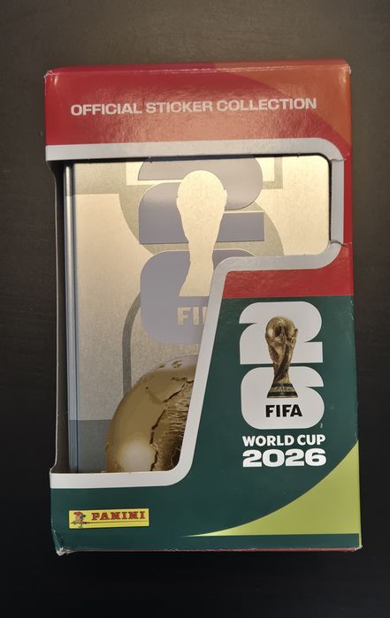 НАМАЛЕНИЕ! Голяма колекционерска кутия Panini / Панини World Cup 2026 + 15 емблеми, FWC + 45 обикновени стикери