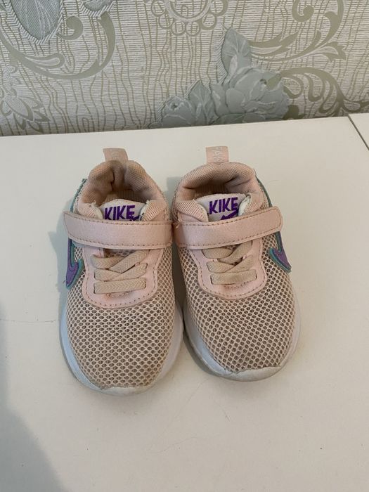 Кросовки на девочку 22 размера розовые