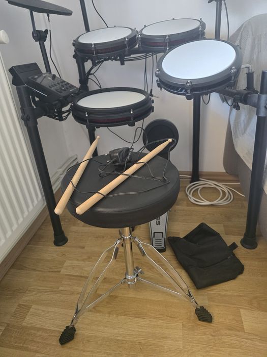 Set de tobe electronice Alesis Nitro Max