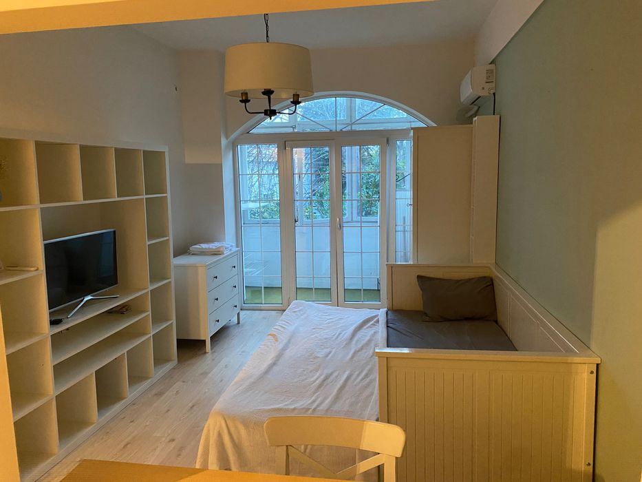 Garsonieră ultracentral- confort 1- Romană/Universitate