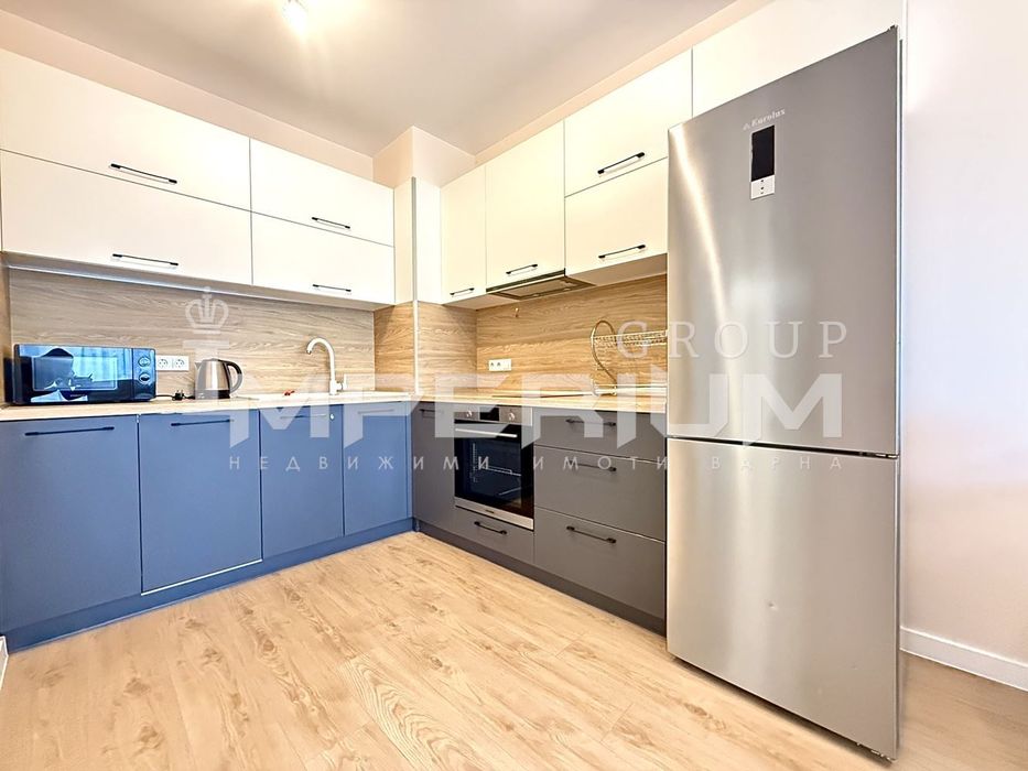 Дава се под наем Двустаен апартамент в Варна, Бриз - 65 кв.м за 637.5 € - Снимка #4