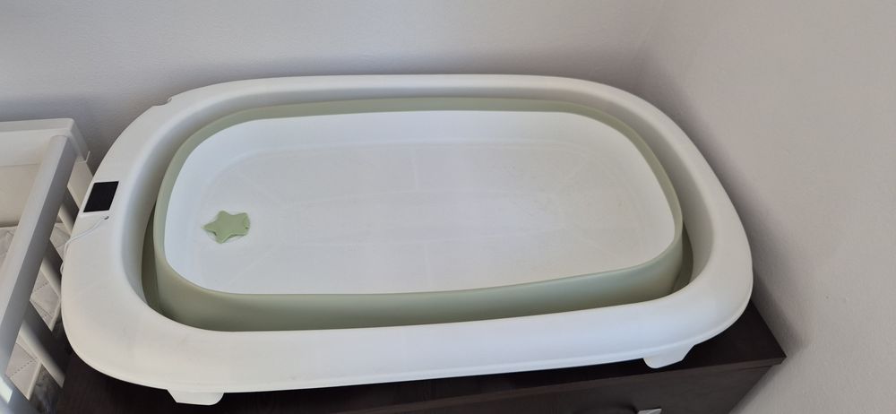 Cadita baie bebelus pliabila cu perna si teemometru