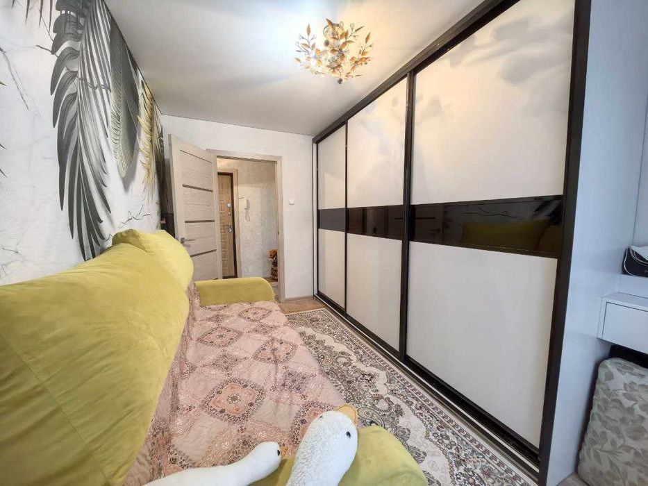 Продам 2 ком кв рн КЖБИ 3 этаже