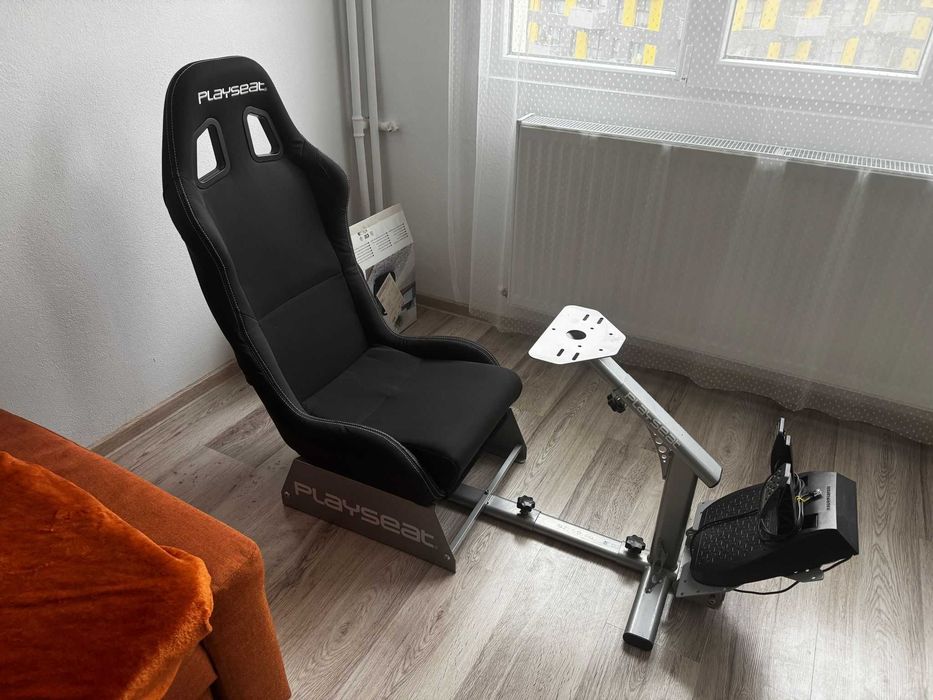 Playseat Evolution - Scaun pentru volan de gaming