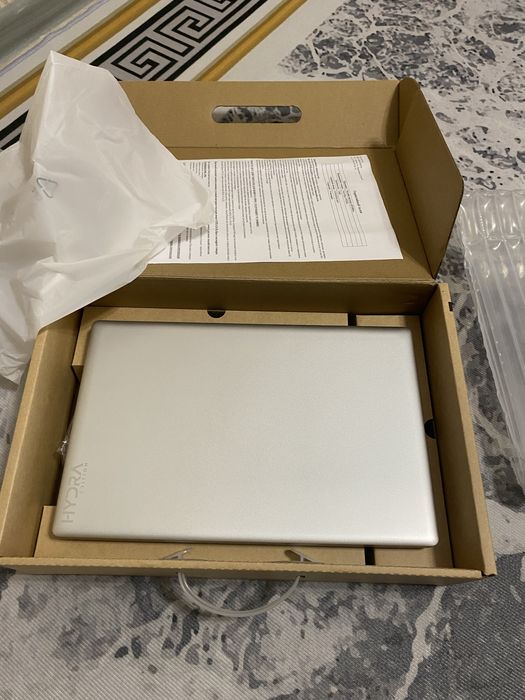 Продам ноутбук новый Hydra